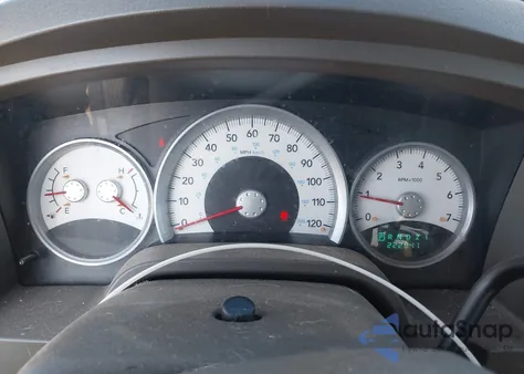 2005 Dodge Dakota Laramie z USA, uszkodzony, nr VIN 1D3HW58N15S120505